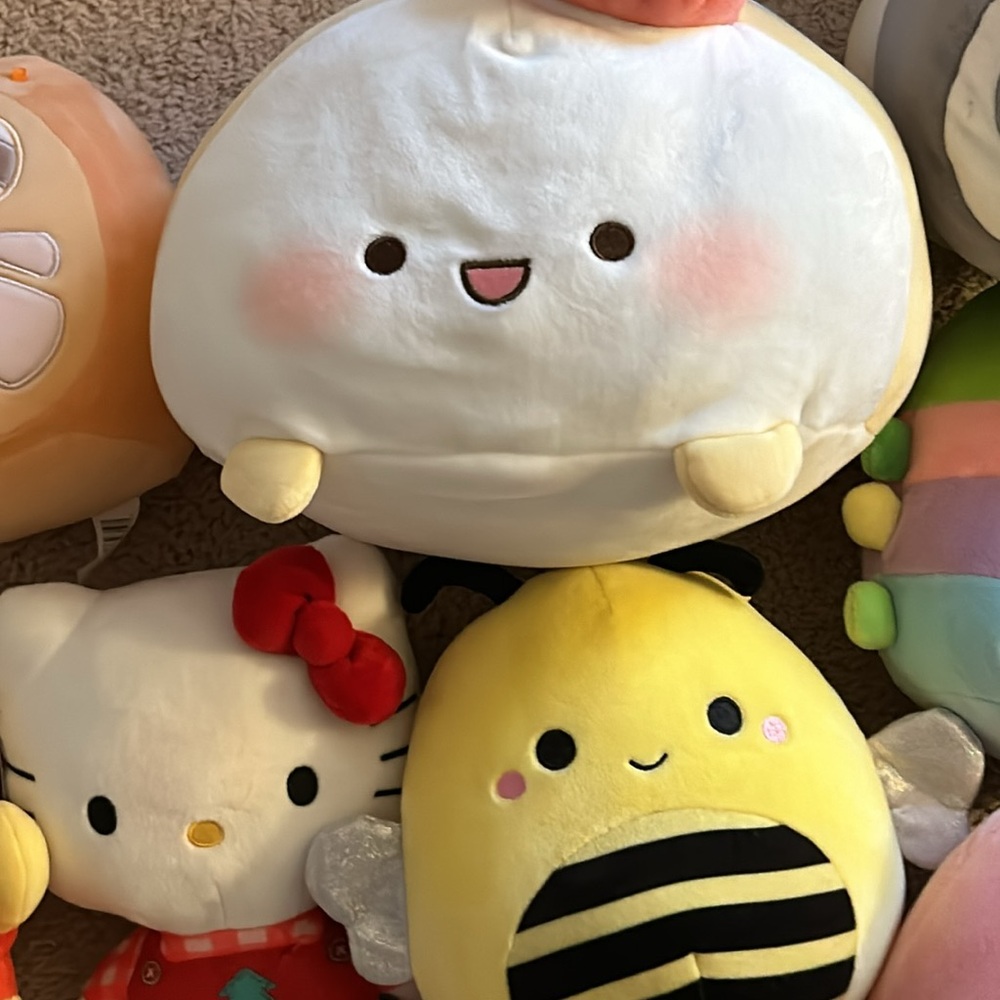Stuffed Animals - Picture 3 of 5